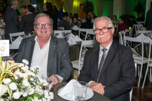 RONEY-47-98436-6626-FOTO-5292