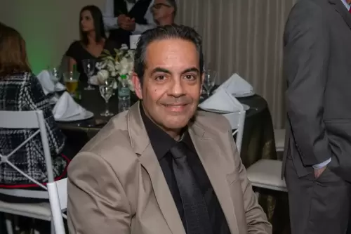 RONEY-47-98436-6626-FOTO-5360