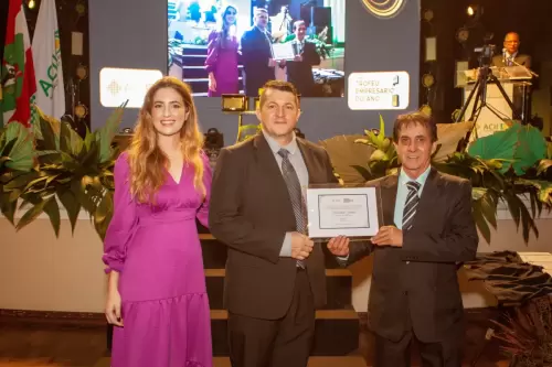 RONEY-47-98436-6626-FOTO-7908